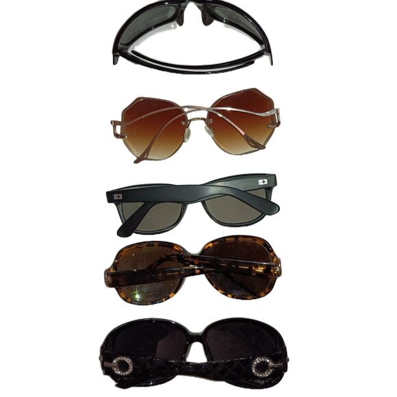 SUNGLASSES: Mixed lot of stylish Sunglasses (5 Pairs) - Adult Size - Picture 2 of 2